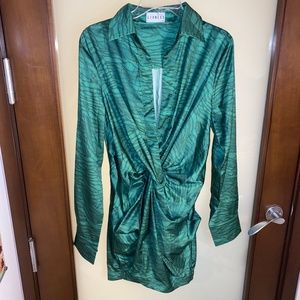 NEVER WORN LIONESS 🔥GREEN BLAZER DRESS